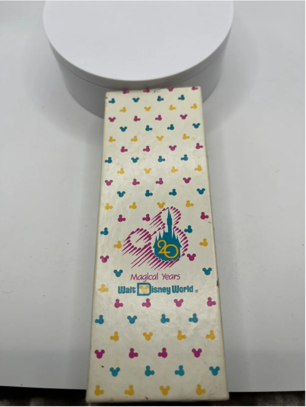 Vintage Fur Cat Keychain LITTLE RARE FIND , SEE ALL ZOOM IN INSIDE OF DISNEY BOX